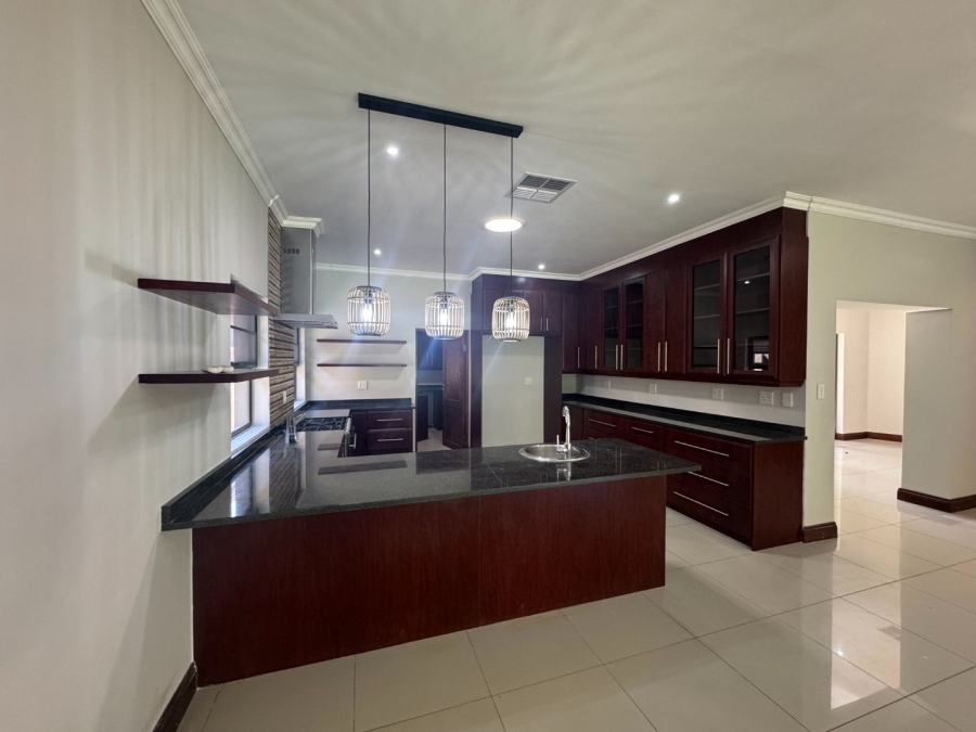 To Let 4 Bedroom Property for Rent in Pecanwood Estate North West